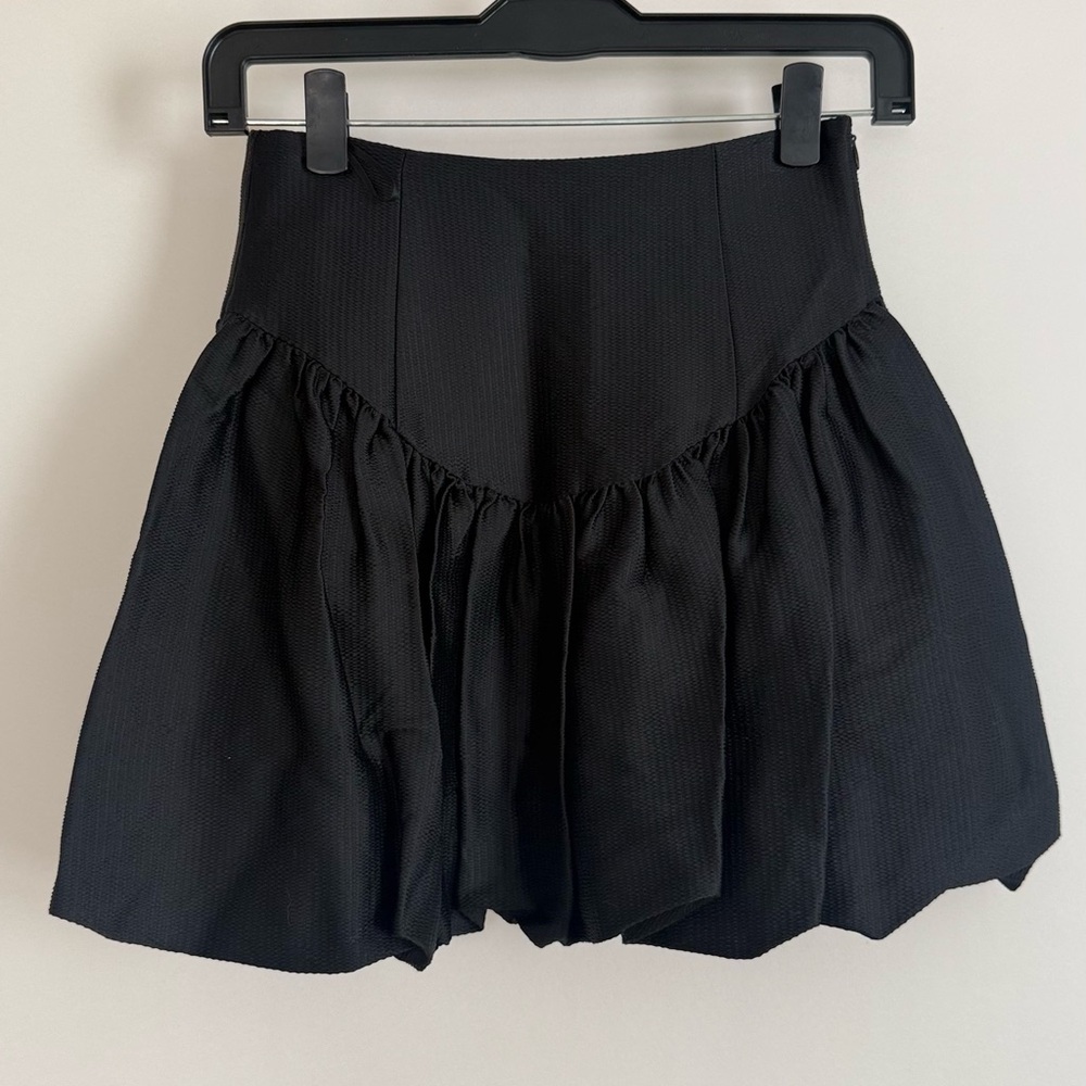 NWT Urban Revivo Black Ruffled Mini Skirt